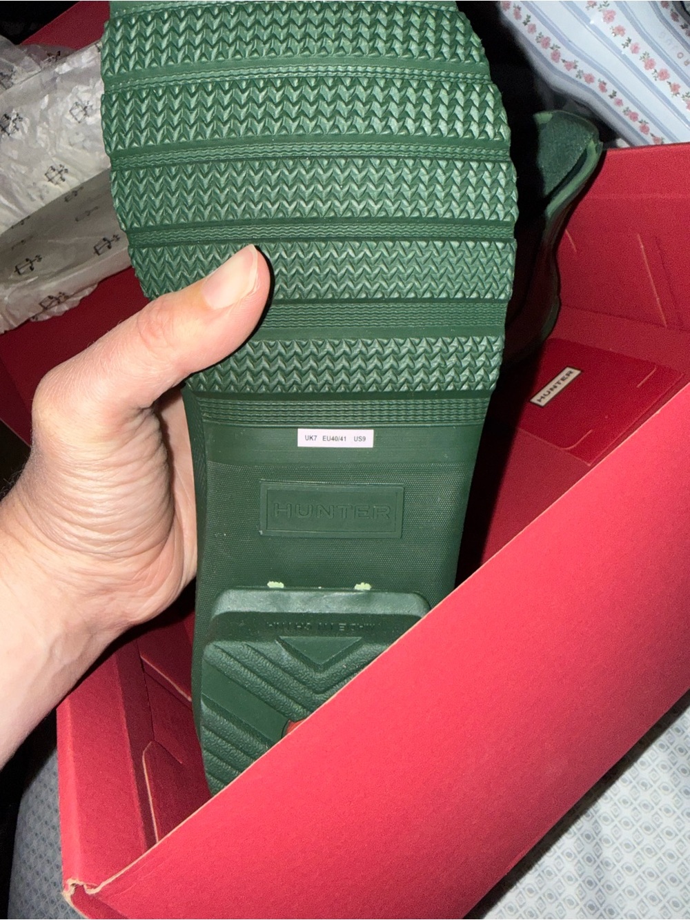 Hunter Short Chelsea Rain Boots in Dark Green - Picture 5 of 8